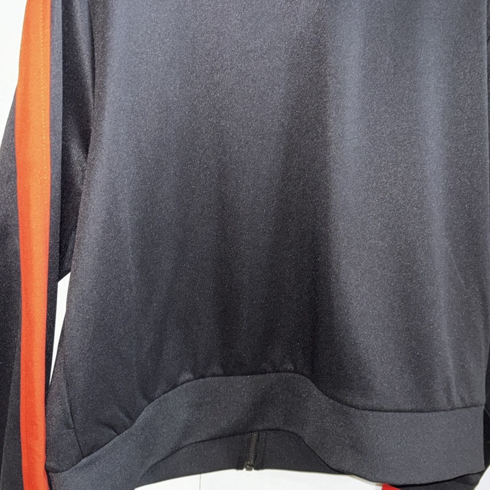 NWT Black, red, white zip up track jacket size XL - Picture 4 of 4